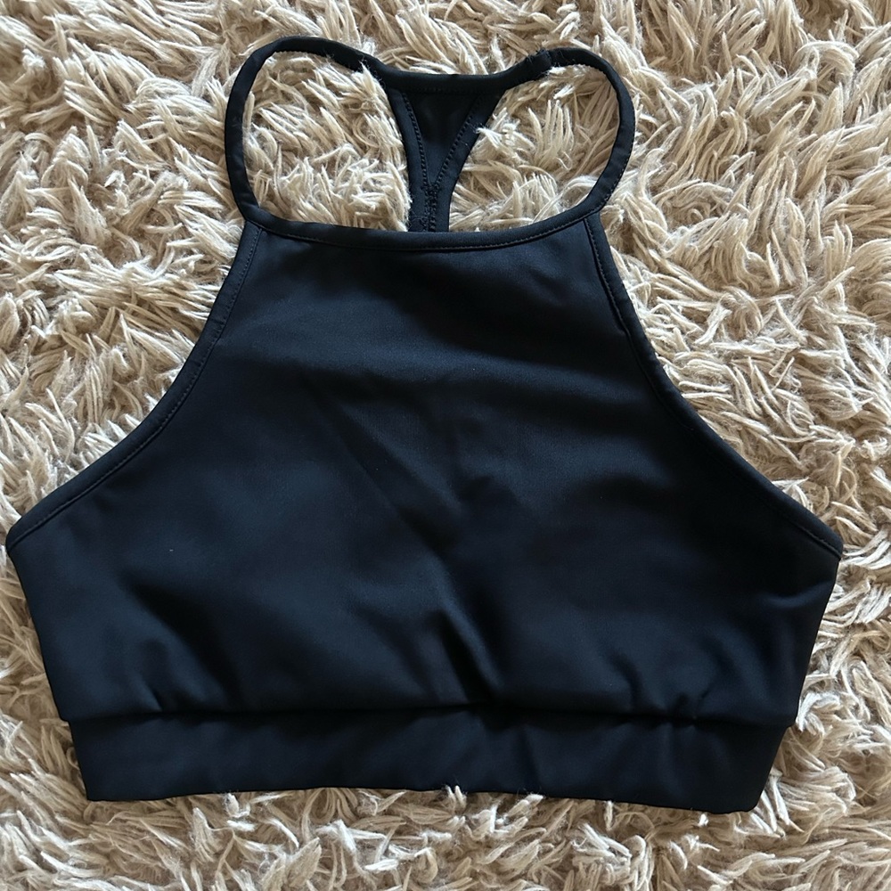 Small Better Bodies High neck Y back Sports Bra